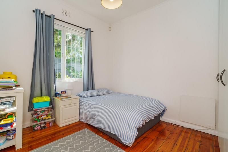 2 Bedroom Property for Sale in Harfield Village Western Cape